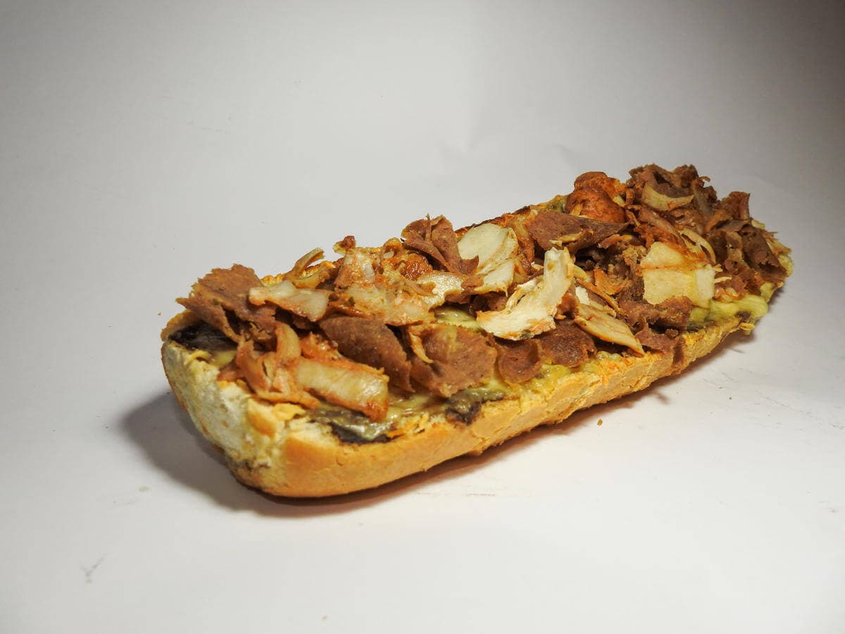 Zapiekanka z kebabem